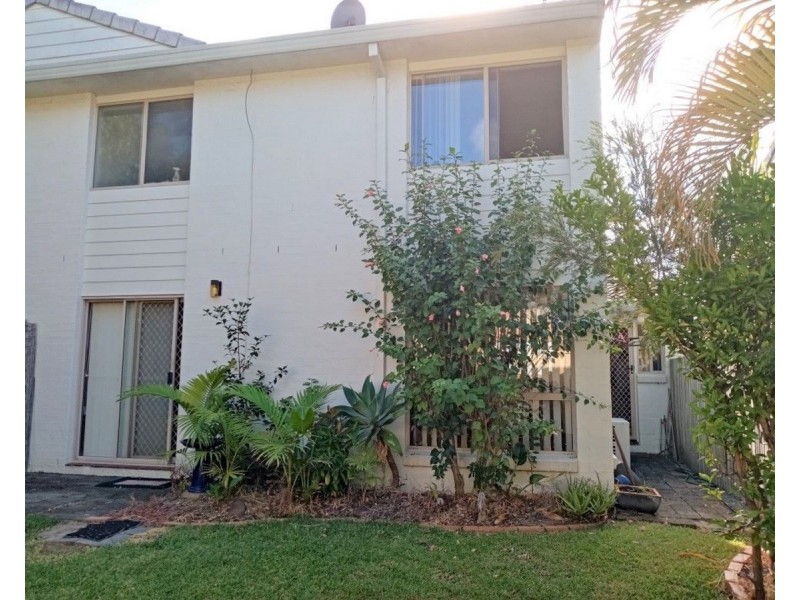 121/641 Pine Ridge Road, Biggera Waters QLD 4216