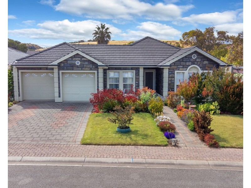 13 Shakeshaft Drive, Normanville SA 5204