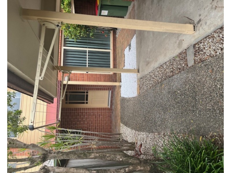 52/18 Tallebudgera Creek Road, Burleigh Heads QLD 4220