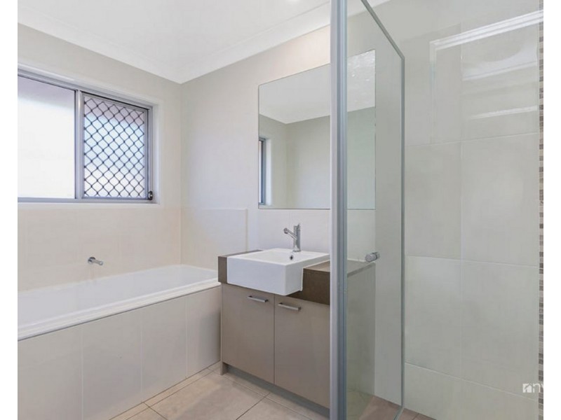 24 Glengrove Circuit, Mango Hill QLD 4509