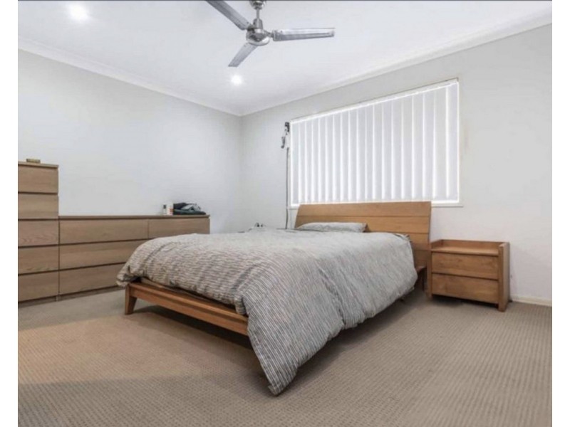 1&2/72-74 Koala Drive, Morayfield QLD 4506