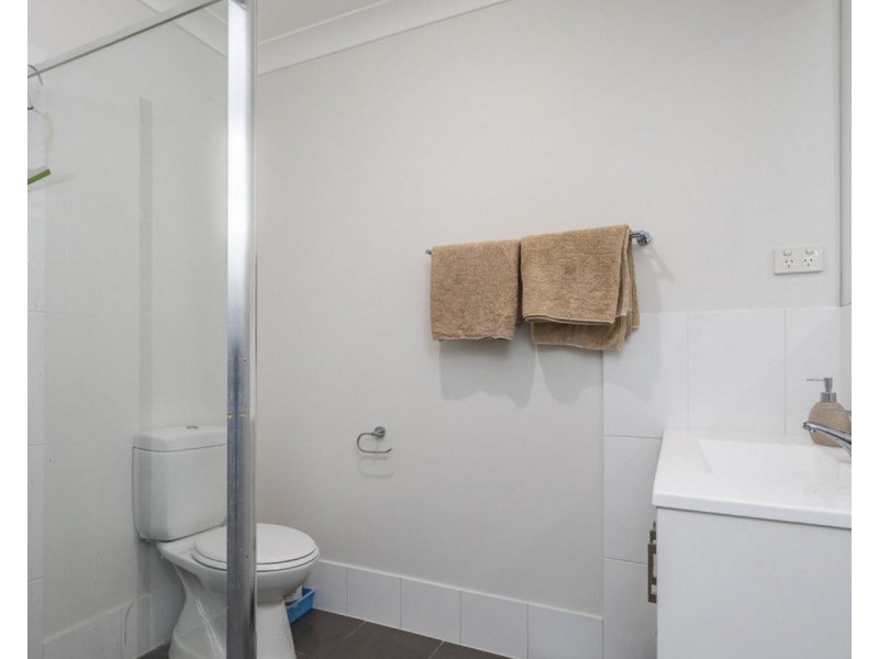 1&2/72-74 Koala Drive, Morayfield QLD 4506