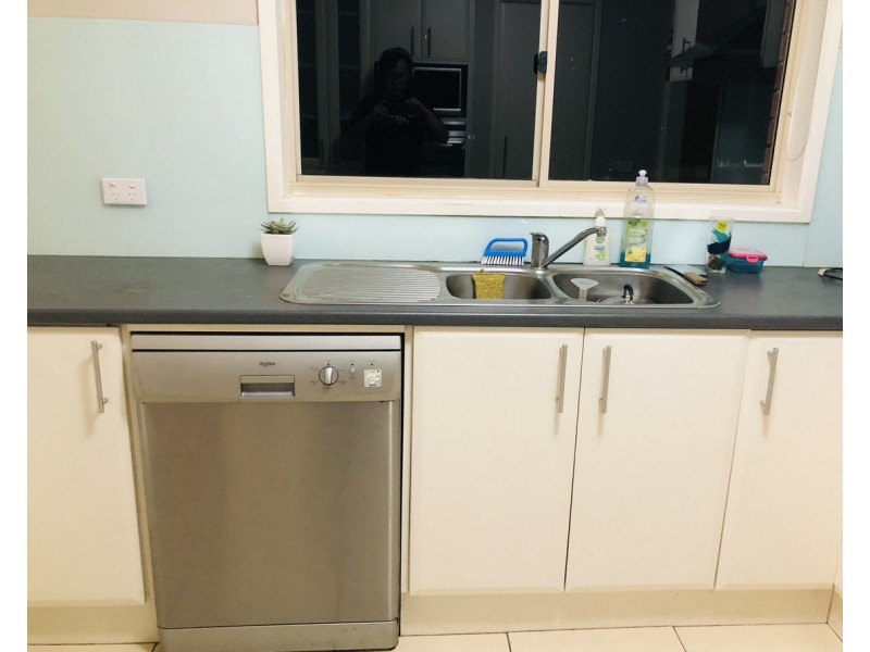 4 Rotherwood Avenue Street, Ringwood East VIC 3135