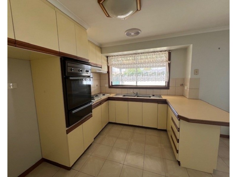 12 Ward Court, Altona Meadows VIC 3028