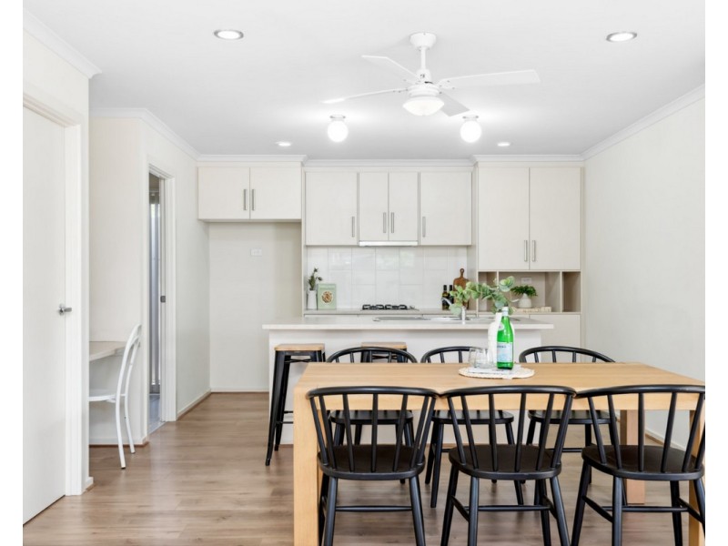 6 Glades Walk, Smithfield Plains SA 5114