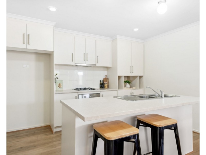 6 Glades Walk, Smithfield Plains SA 5114
