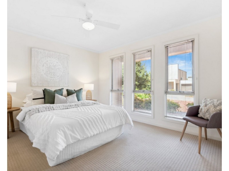 6 Glades Walk, Smithfield Plains SA 5114
