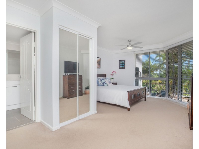 31/41A Broadwater Street, Runaway Bay QLD 4216