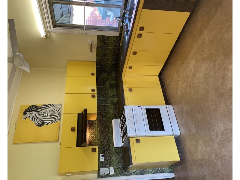 517 Logan Road, Greenslopes QLD 4120