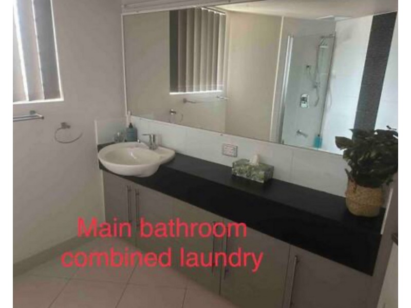 17/37 Bayview Street, Runaway Bay QLD 4216