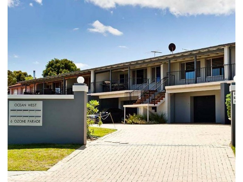 6/6 Ozone Parade, Trigg WA 6029