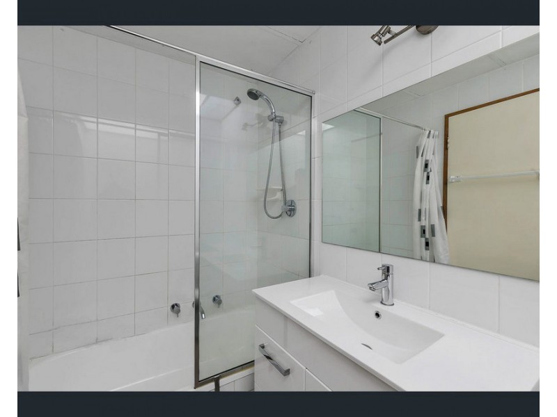 1/4 Victoria Terrace, Walkerville SA 5081