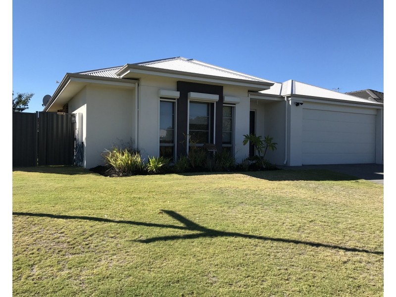 8 Kennerton Avenue, Landsdale WA 6065