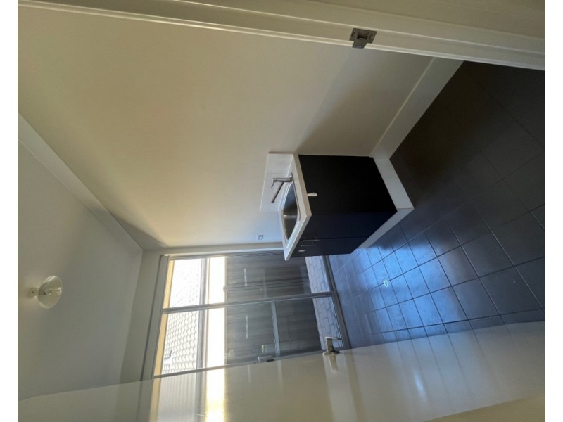 8 Kennerton Avenue, Landsdale WA 6065