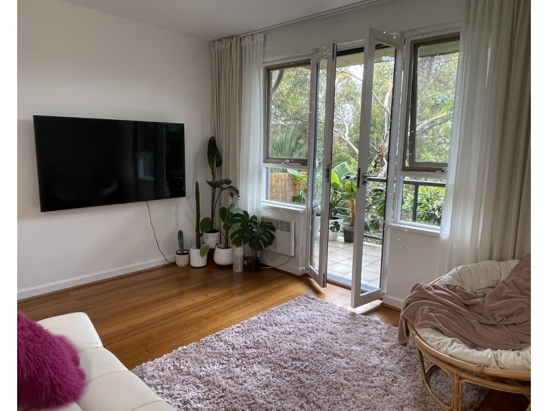 4/2 Robe Street, St Kilda VIC 3182