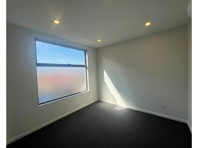 3/57 Station Road, Oak Park VIC 3046