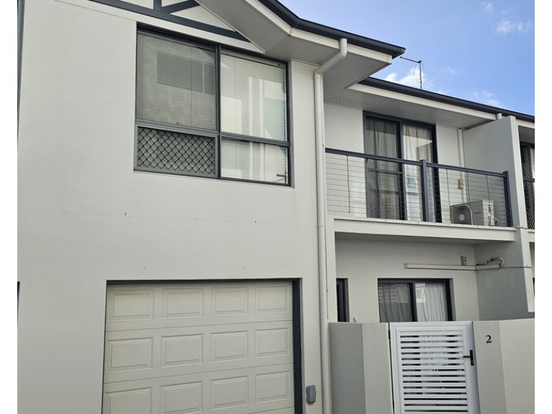 2/54 Johnson Street, Bargara QLD 4670