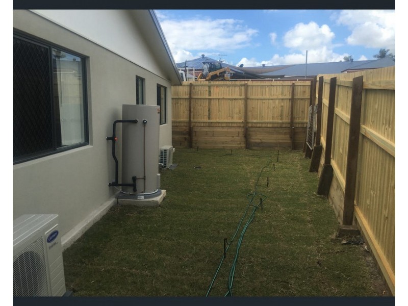 1/10 Lane Court, Mount Warren Park QLD 4207