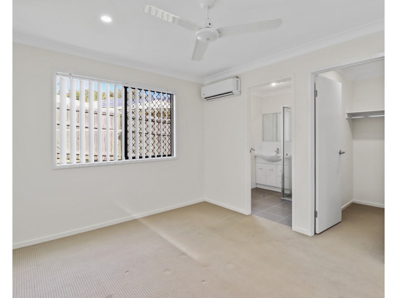 1/10 Lane Court, Mount Warren Park QLD 4207