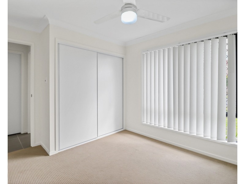 1/10 Lane Court, Mount Warren Park QLD 4207