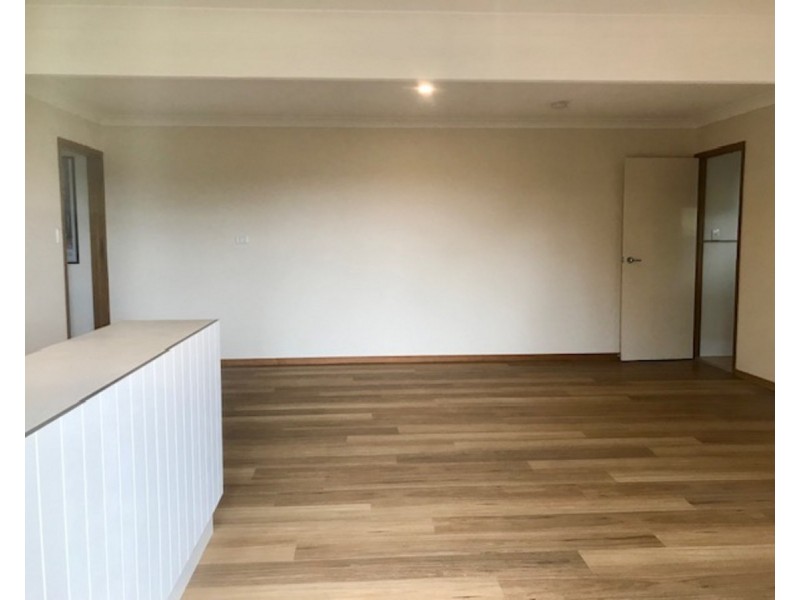 4 Centenary Drive, Maleny QLD 4552