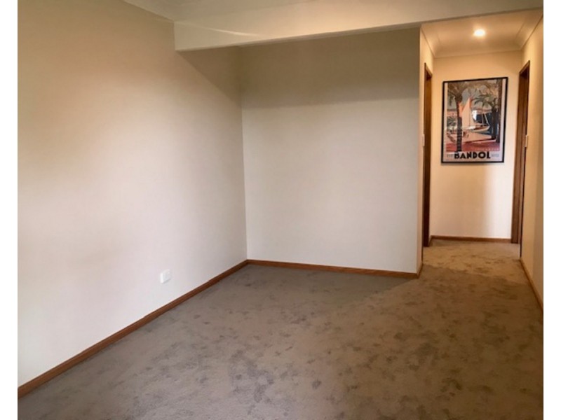 4 Centenary Drive, Maleny QLD 4552