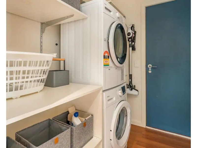 2 Galleon Crescent, Sunset Strip VIC 3922