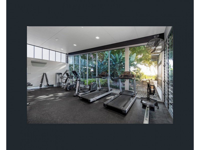 8 Kingtide Lane, Coomera Waters QLD 4209