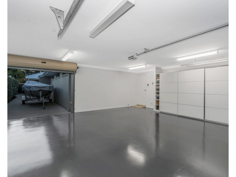 8 Kingtide Lane, Coomera Waters QLD 4209