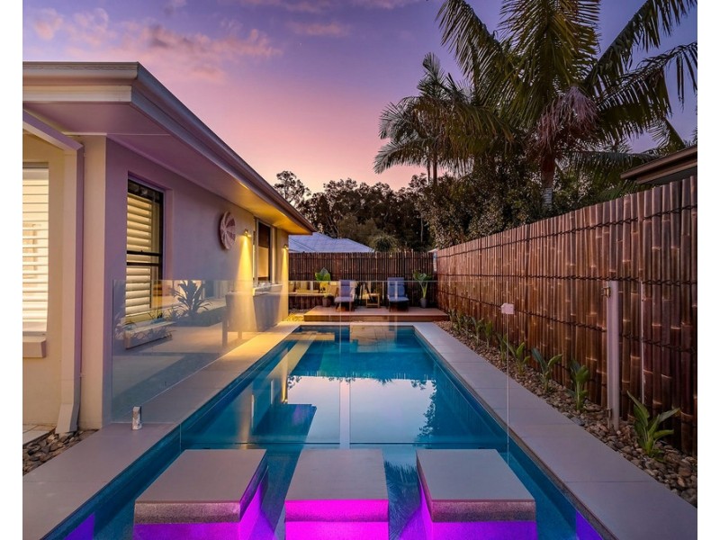 8 Kingtide Lane, Coomera Waters QLD 4209