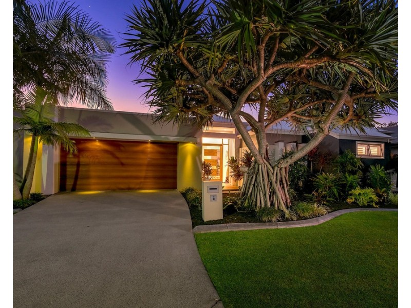 8 Kingtide Lane, Coomera Waters QLD 4209