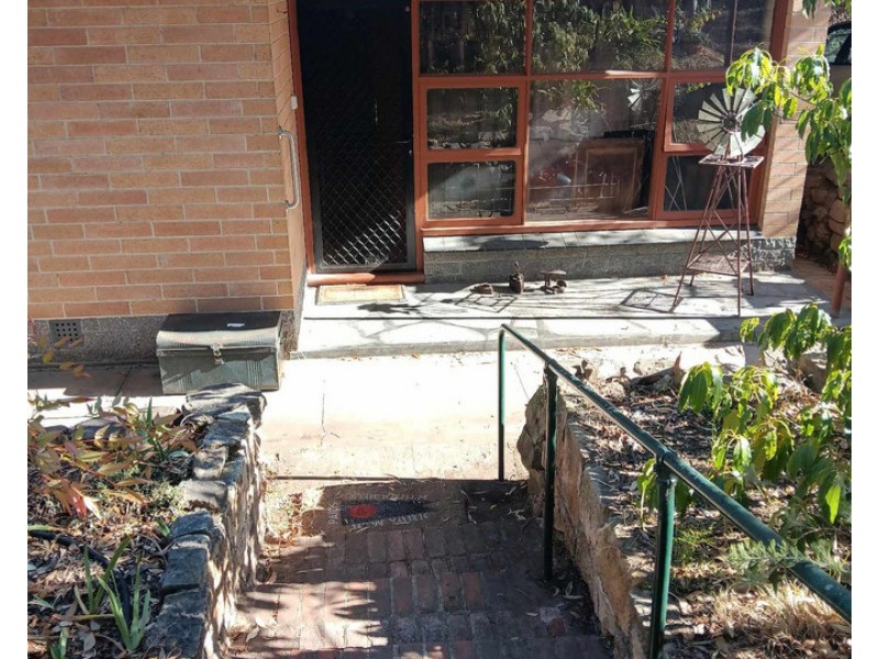 9 View Road, Blackwood SA 5051