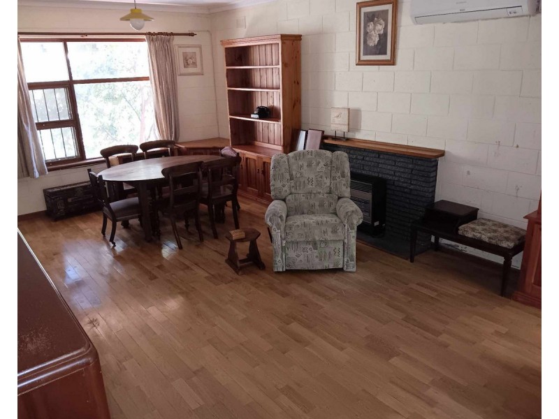 9 View Road, Blackwood SA 5051