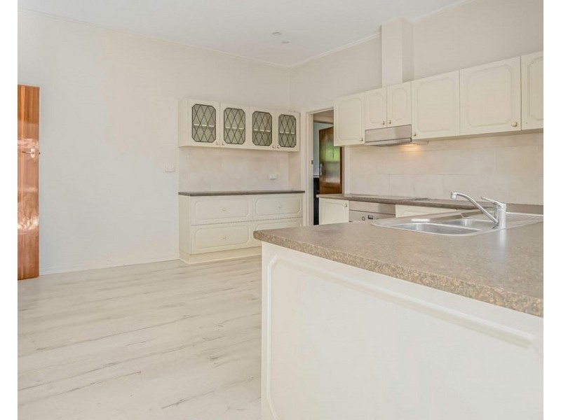 13 Wodonga Street, Beverley SA 5009