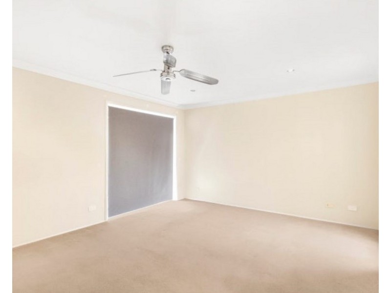 14 Seafoam Close, Varsity Lakes QLD 4227