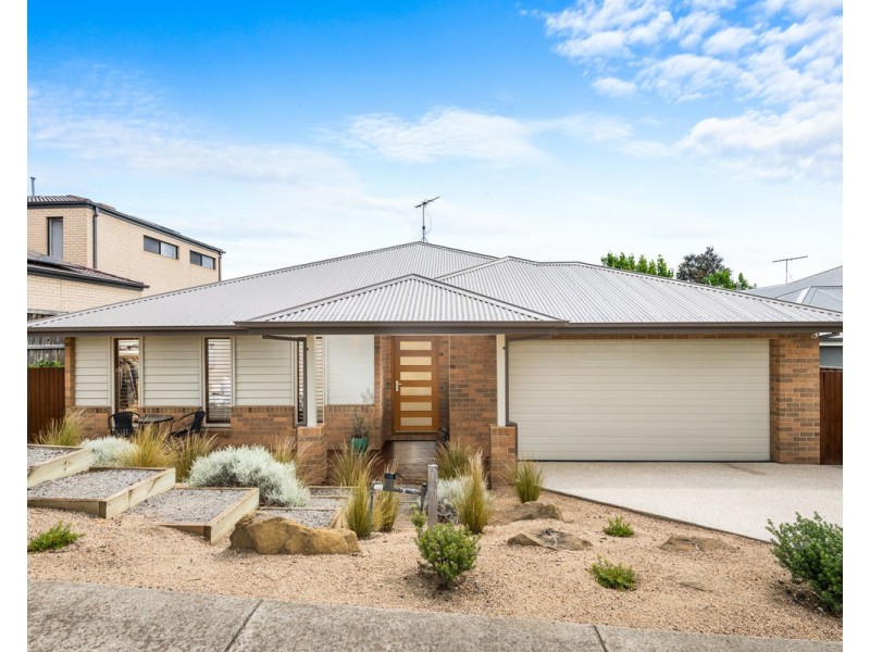 53 Grantham Drive, Highton VIC 3216
