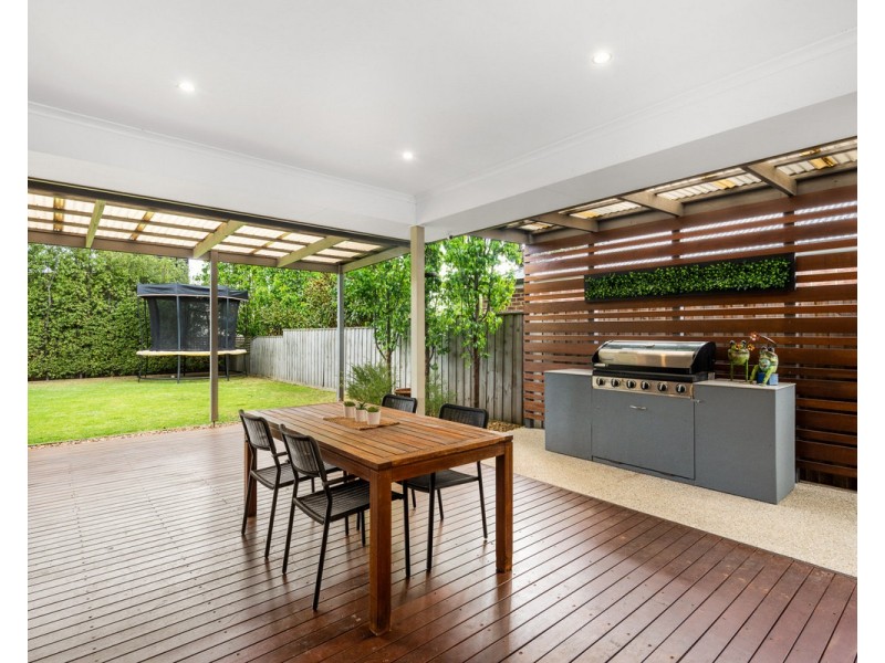 53 Grantham Drive, Highton VIC 3216