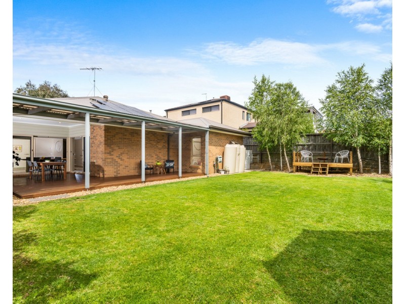 53 Grantham Drive, Highton VIC 3216