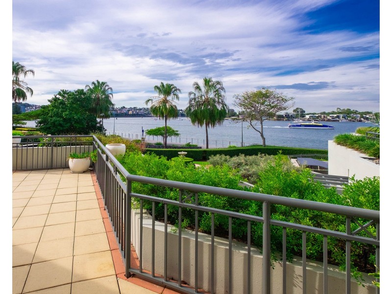 102/49A Newstead Terrace, Newstead QLD 4006