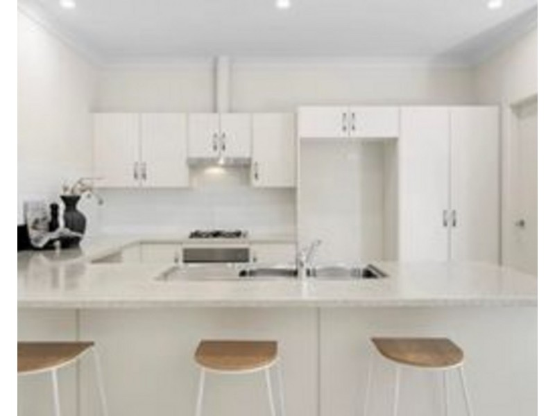 10 Glenton Street, Campbelltown SA 5074