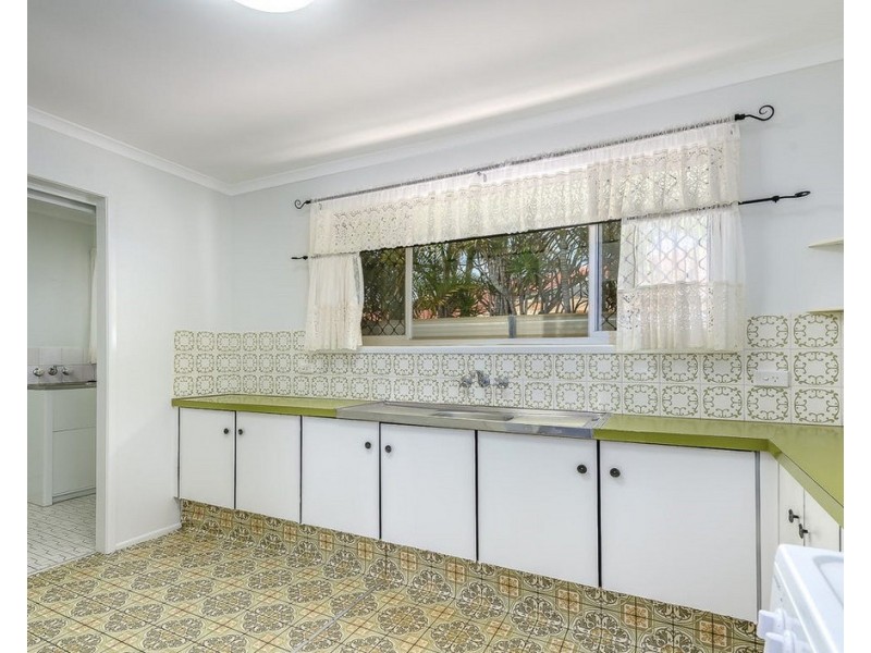 2/20 Doggett Drive, Miami QLD 4220