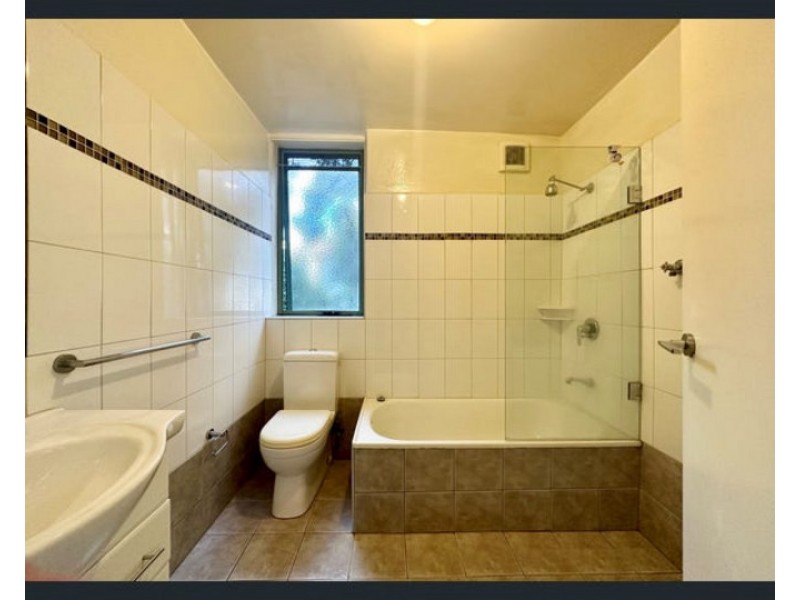 4/60 Fenwick Street, Clifton Hill VIC 3068