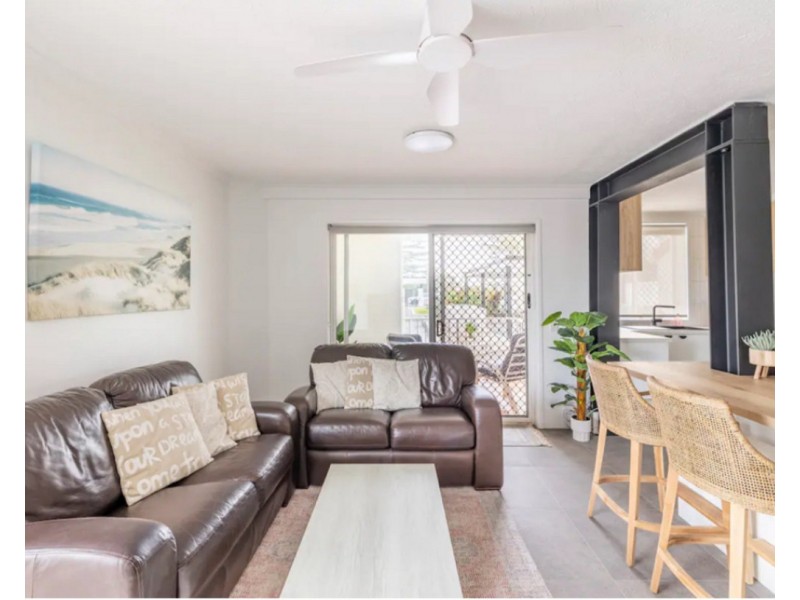 5/300 The Esplanade, Miami QLD 4220