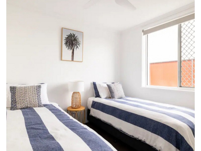 5/300 The Esplanade, Miami QLD 4220