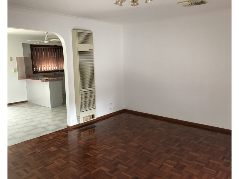 20 Thompson Court, Altona Meadows VIC 3028