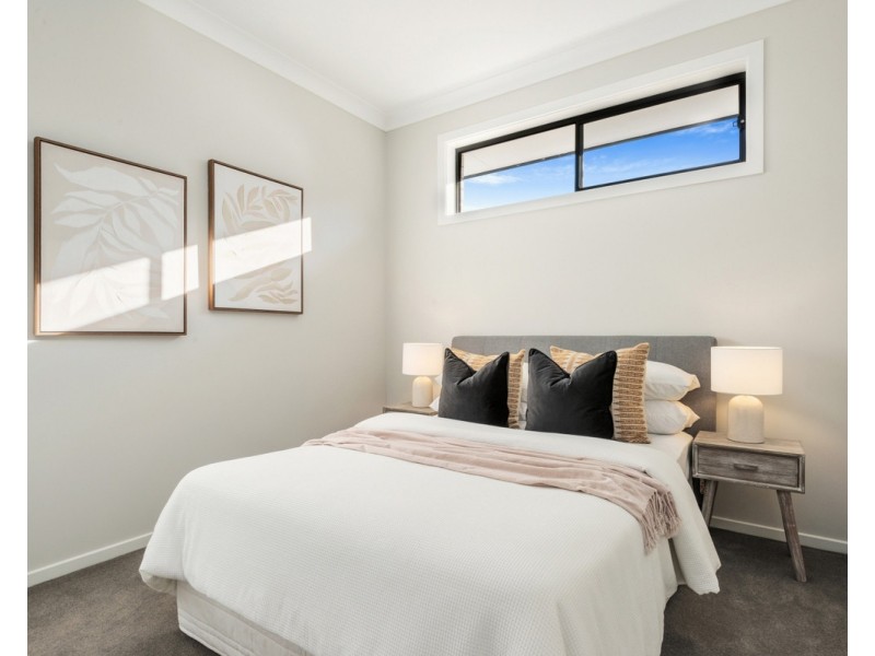 8 Scarlet Avenue, Munno Para SA 5115
