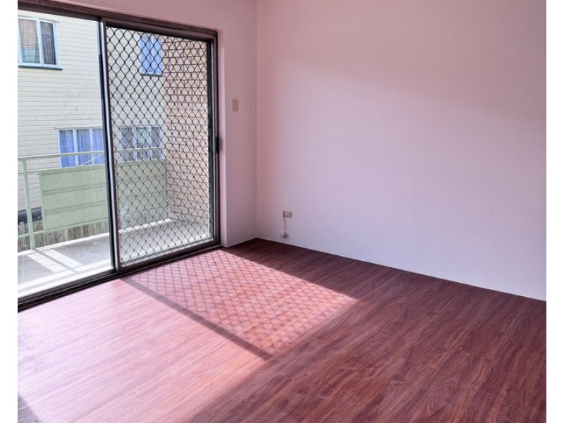 4/28 Melton Road, Nundah QLD 4012