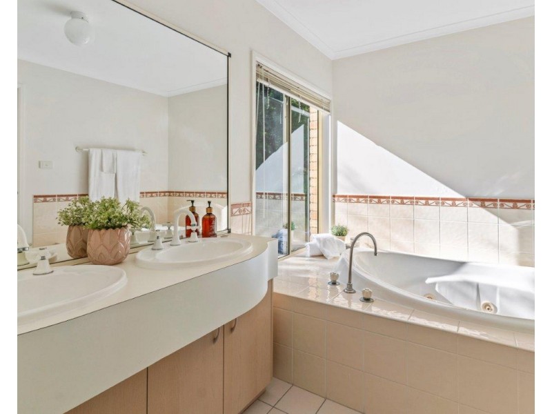 35 Roslyn Place, Cherrybrook NSW 2126