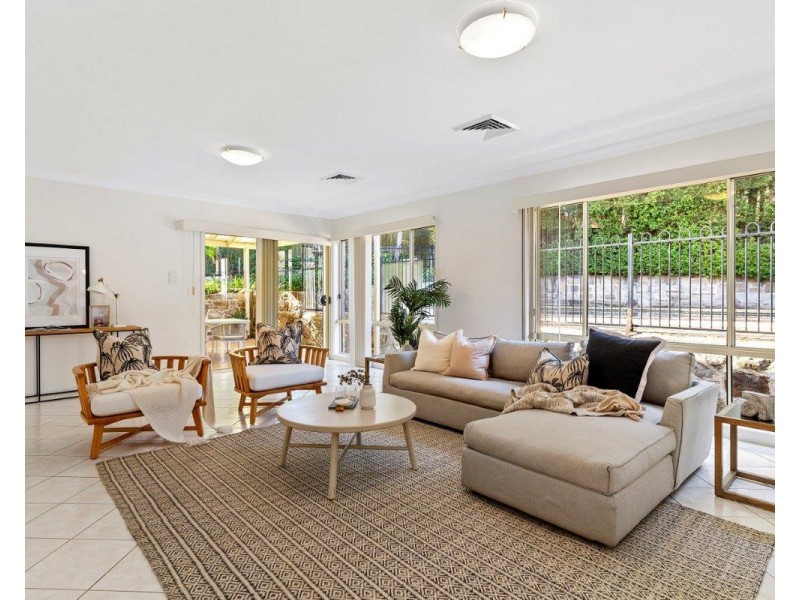 35 Roslyn Place, Cherrybrook NSW 2126