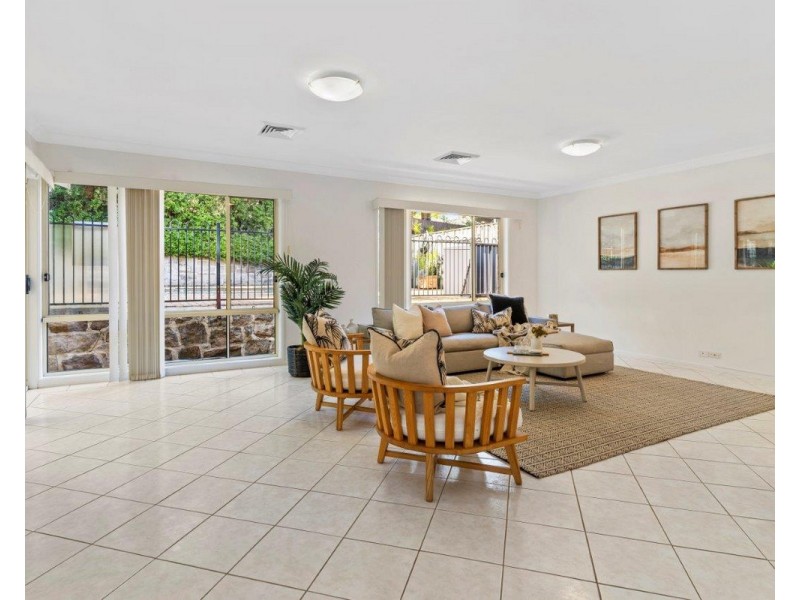 35 Roslyn Place, Cherrybrook NSW 2126